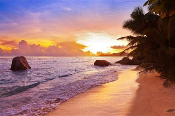 世界十大顶级海岛 尼姆巴岛居榜首，度假选这些准没错插图2