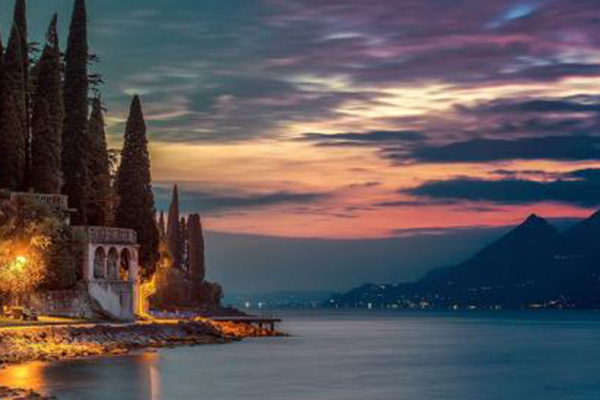 意大利十大最美小镇：皮恩扎集古朴祥和与热情奔放为一体插图2