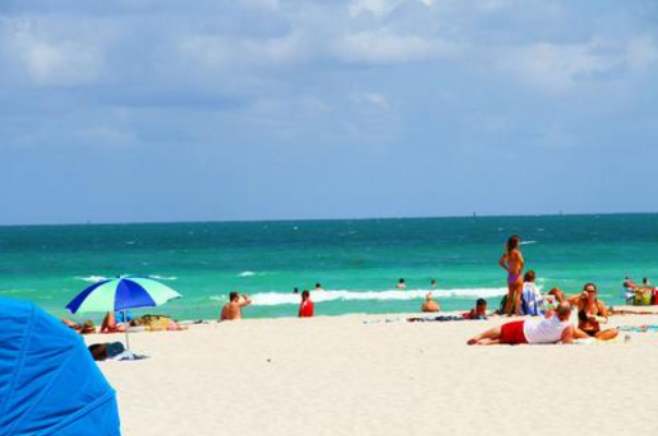 世界十大最美海滩排行榜：卡伦海滩上榜，第九距赤道最近插图9