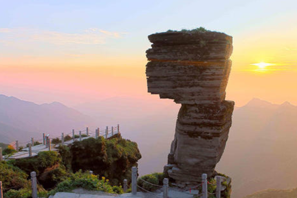 贵州十大最好玩的景点 世界自然遗产梵净山和赤水丹霞上榜插图1