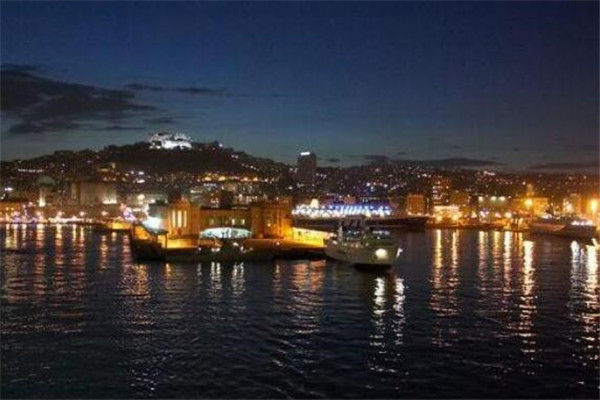 世界三大夜景，意大利那不勒斯上榜，其余两处在亚洲插图2