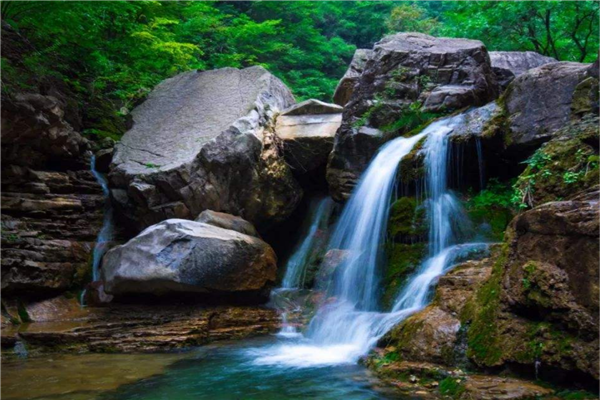 郑州网红景点排名 郑州方特水上乐园与城市之光极具特点插图1