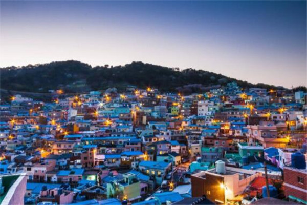 世界十大最适合单人旅行的地方 不丹上榜，拿起行囊说走就走插图8