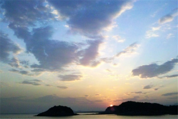 宁波十大游乐场排行榜：环球乐园上榜，梅山湾冰雪大世界第一插图7