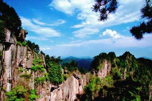 河南十大爬山好去处：嵩山上榜 “天下第一名刹”也在这儿插图5