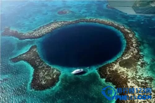 盘点全球十大最奇特的旅游景点插图3