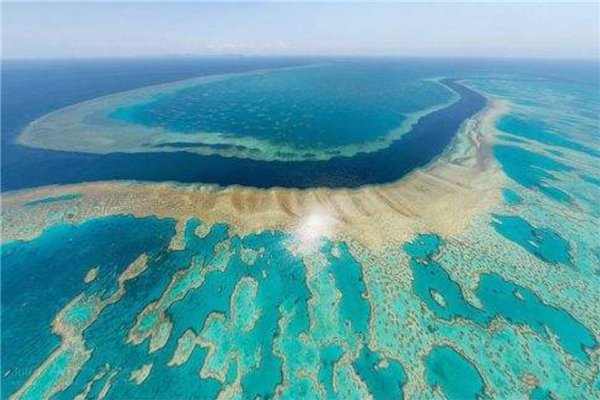 全球最美景点排行榜 九寨沟带有魔幻色彩很是美丽插图5