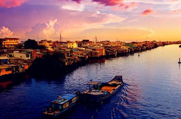 全球十大最美电影拍摄地 湄公河上榜，第十是地球上最像月球的地方插图8