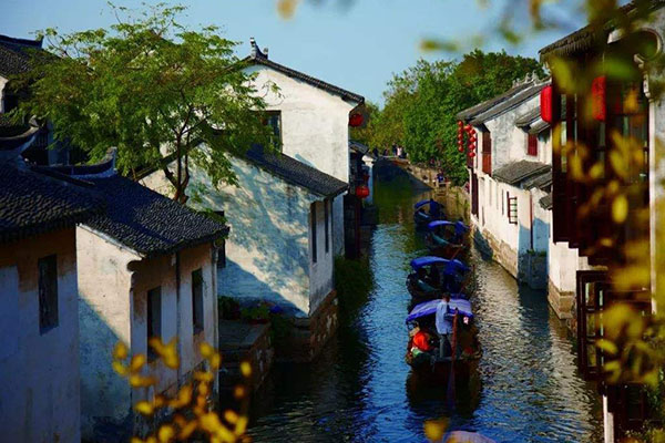 中国十大最美小镇排行榜：乌镇、凤凰古镇、黄姚古镇上榜插图4