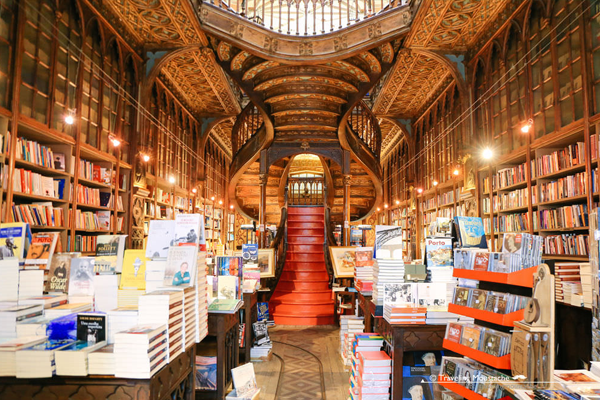 bbc全球十大最美书店名单：先锋书店上榜，第一由教堂改造插图5