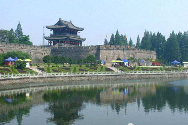 湖北旅游必去十大景点 黄鹤楼、神龙架以及武当山上榜插图9