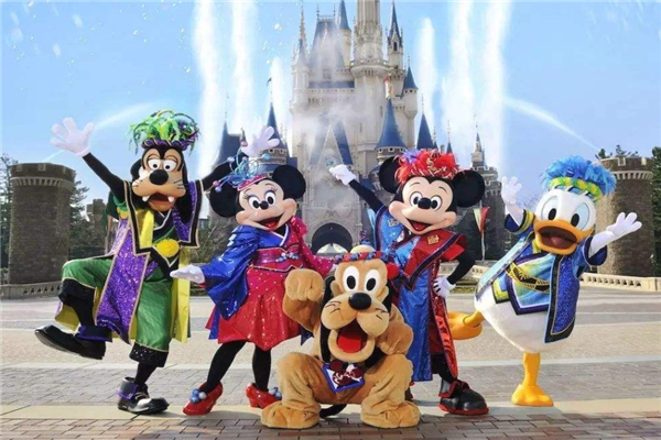 魔都旅游一定要去的5个地方 世博园和迪士尼乐园地标建筑插图