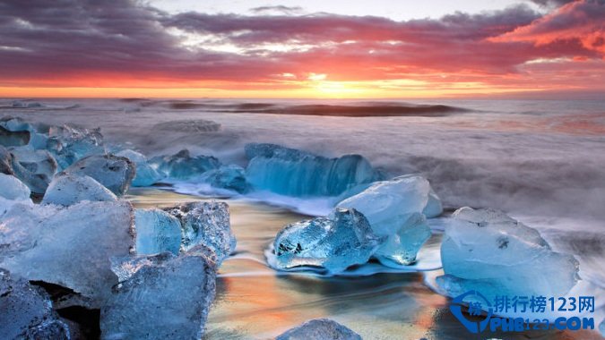 全球美如仙境的十大冬湖奇观排行榜插图1