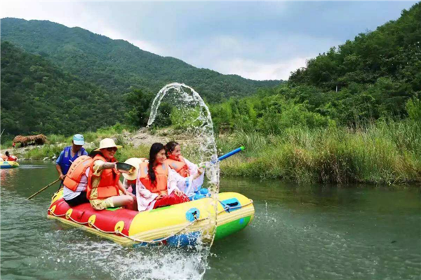 河南十大最好玩的景点 八里沟风光独特老君山文化底蕴深厚插图3