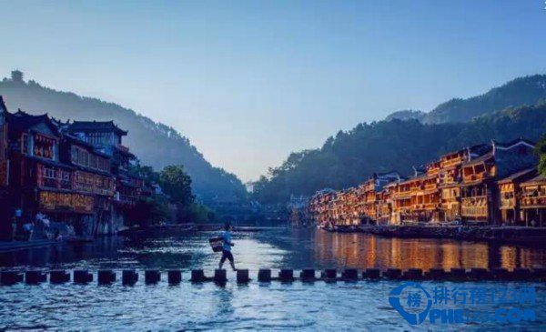 盘点外国人眼中最美的中国十大魅力县城插图5