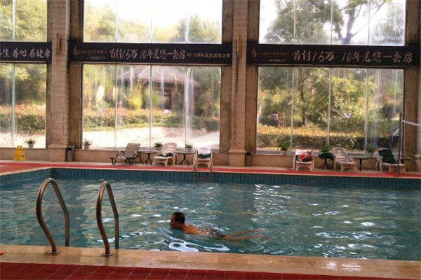 河南十大温泉排行榜：茗阳汤泉上榜，它规模最大插图1