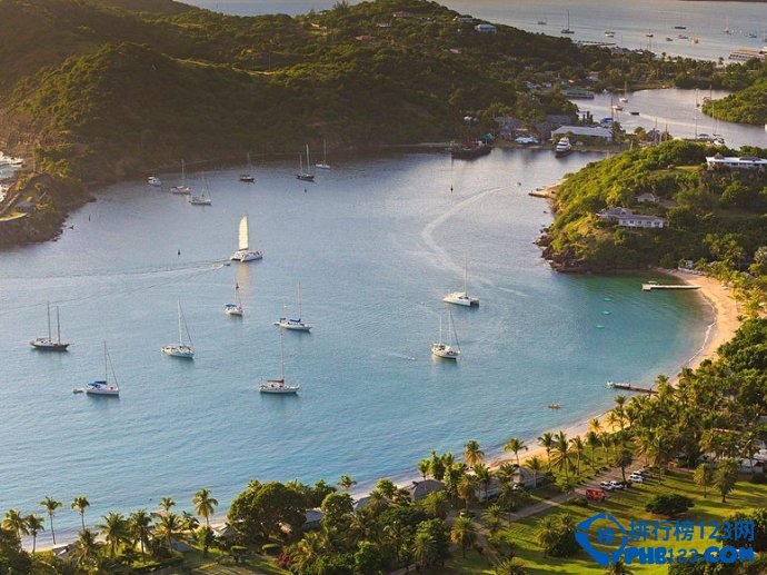 加勒比海及大西洋地区十大最美岛屿排行榜插图8