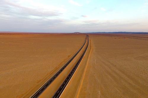 中国十大罕见自然奇观：壶口瀑布上榜，第一地球上最深插图12