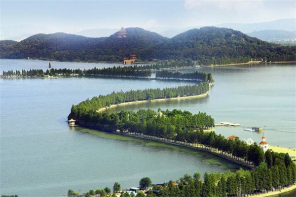 中国十大免费景点：东极岛上榜，第十是中原第一红石古寨插图4