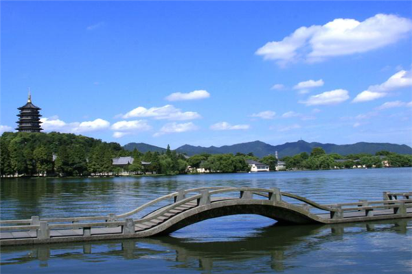 中国十大免费景点：东极岛上榜，第十是中原第一红石古寨插图3