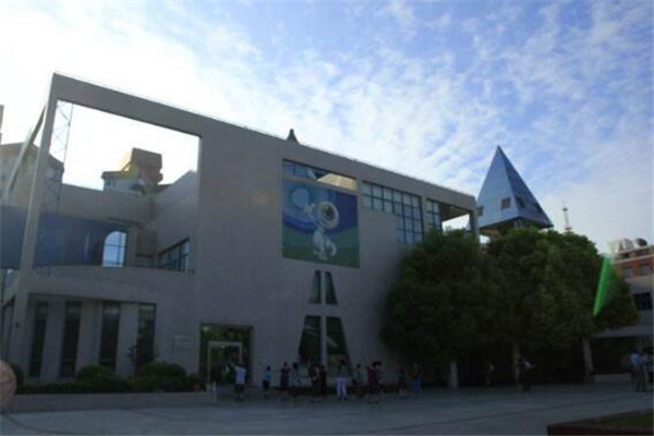 上海好玩的地方风景区 田子坊人气超旺，其它的也都很有特色插图6