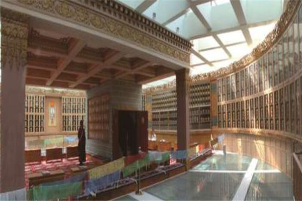 西宁市内必去景点，日月山一点两景色，别过错插图3