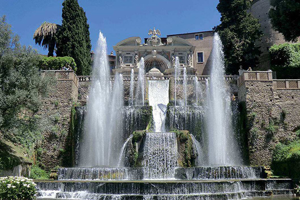 意大利十大最美小镇：皮恩扎集古朴祥和与热情奔放为一体插图8