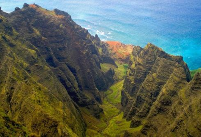 全球十大悬崖步道排行榜 中国上榜三处，每一个都超惊险插图6