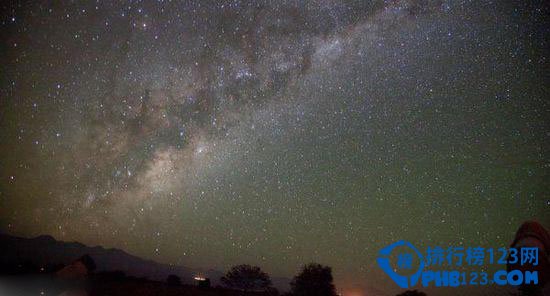 世界上星空最璀璨的十个地方排行榜插图3