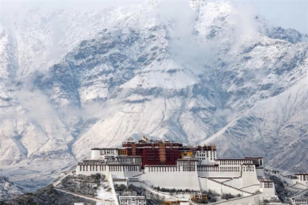 中国十大最美雪景景点：长白山上榜，它被称为冰城插图9