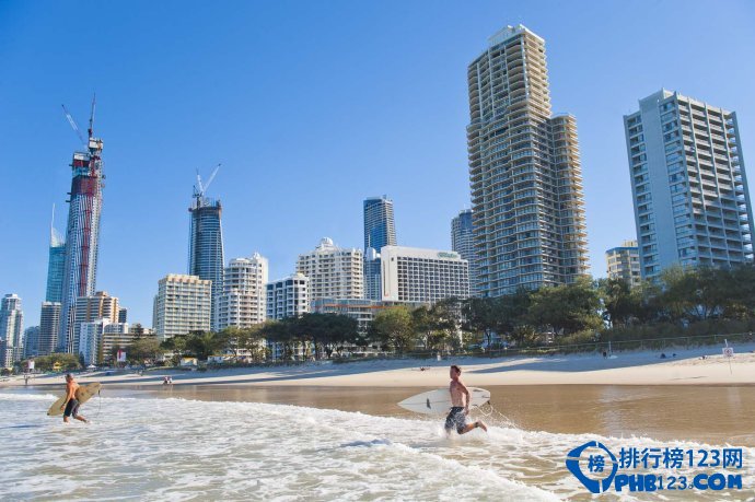 盘点澳大利亚十大冲浪海滩 让人回味无穷插图3