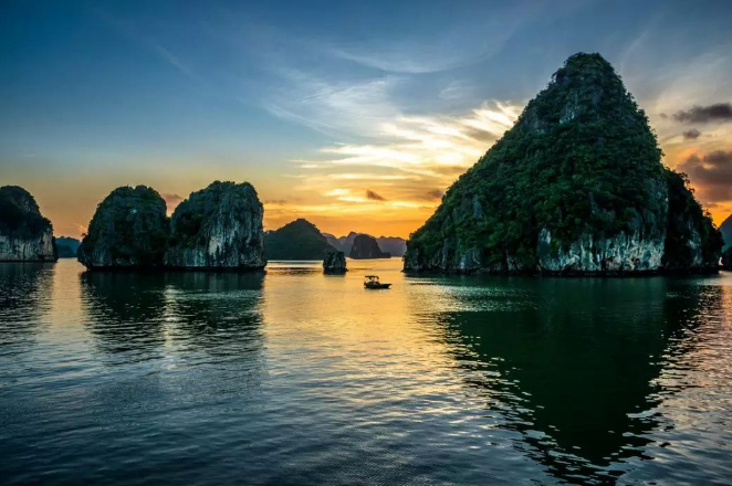 世界最美十大港湾 维多利亚港第一，天堂湾上榜插图8