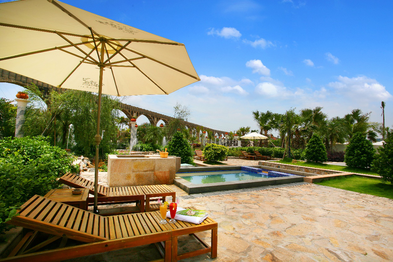 中国十大温泉排行榜 颐尚汤山温泉是公认的第一插图4