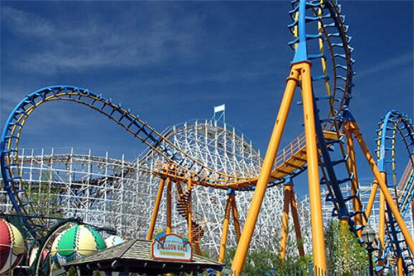 世界十大最大的游乐场 第九过山车很刺激,乐天世界是城中之城插图1
