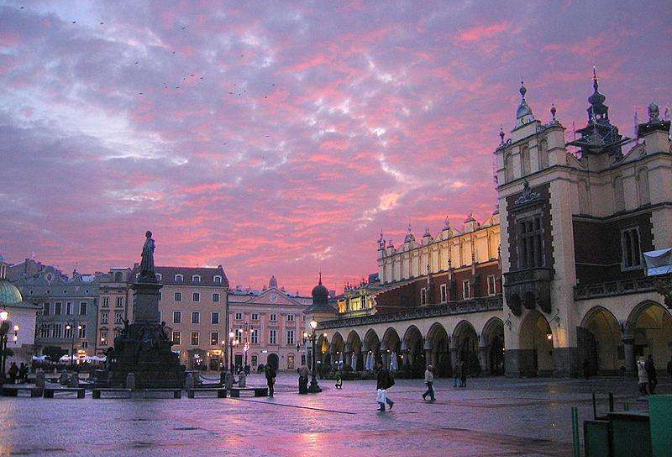 全球十大广场排行榜 莫斯科红场位列第一，天安门排第七插图5