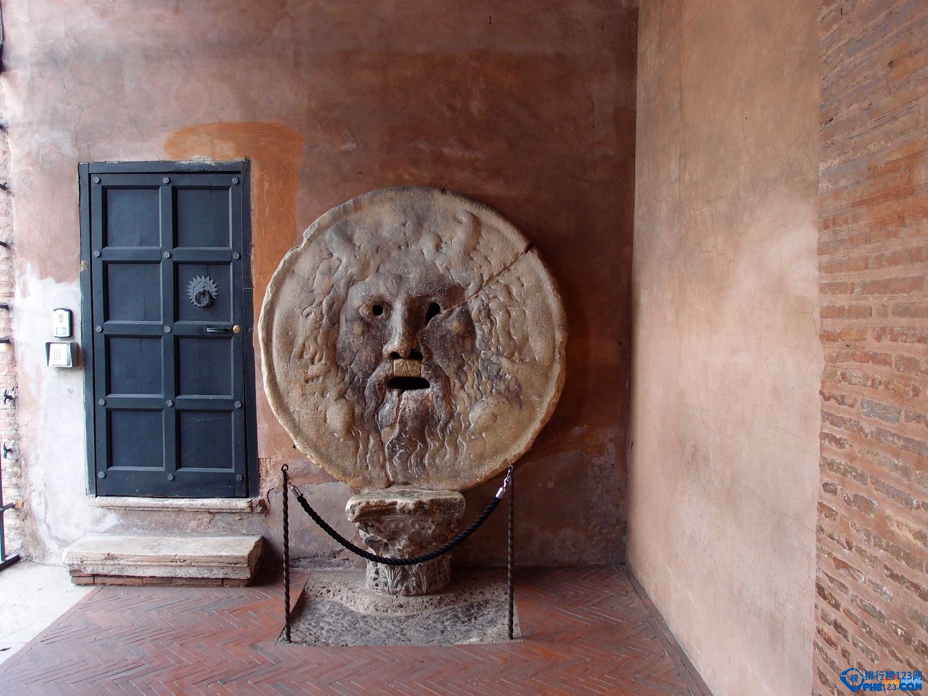 盘点世界六大许愿池，看哪个最灵？插图3