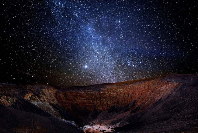 全球十大星空观景地排行榜 带你感受世界最梦幻的星空插图1