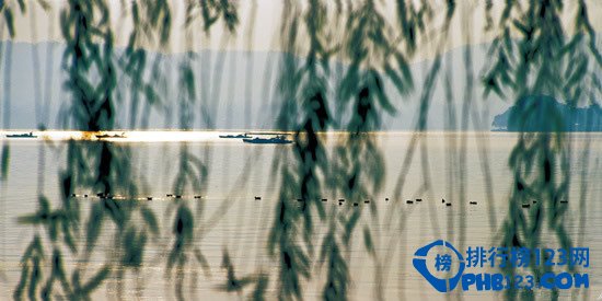 中国最美五大湖排行榜 美得无与伦比插图4