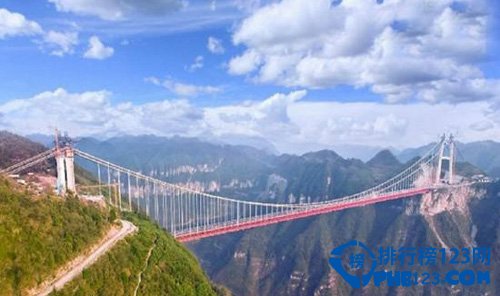 全国十大最美公路 环绕于山耸立于海插图4