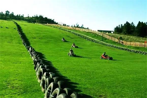 保定十大游乐场排行榜：嗨8蹦床乐园上榜，绿溪谷乐园第一插图1