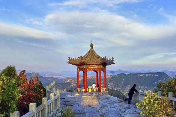 山东十大著名景点，济南大明湖风景名胜区榜上有名插图1