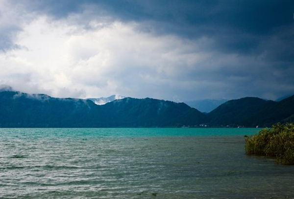 日本十大绝色景点,其中某些地方美到窒息插图8