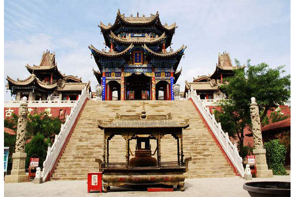 宁夏旅游必去十大景点 黄沙、湖泊与壁画，总有你想看的插图4