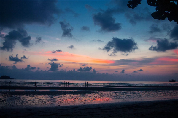 泰国最好玩的五个海岛 皮皮岛景色秀美 普吉岛建筑风格独特插图3