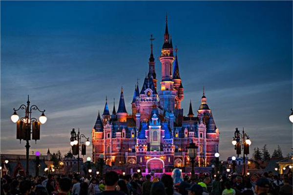 中国最值得去的主题公园排名 上海迪士尼乐园是世界最大插图3