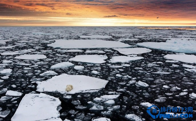 全球美如仙境的十大冬湖奇观排行榜插图2