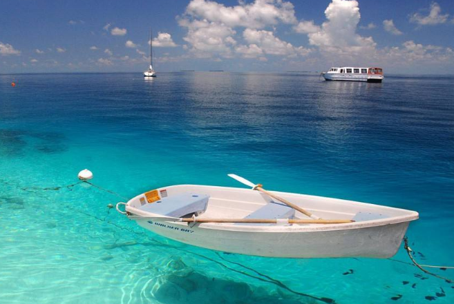 世界十大最美丽的岛屿 旅游首选，最浪漫的景点插图2