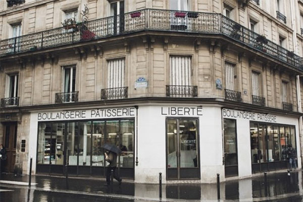 法国巴黎十大旅游景点，能玩还能吃的好玩景点推荐插图4