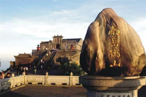 湖南十大名山排行榜：大围山上榜，第一是五岳名山插图