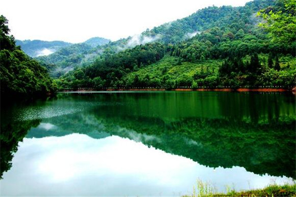 赣州最好玩的地方推荐 赣州好玩的地方排行榜插图4